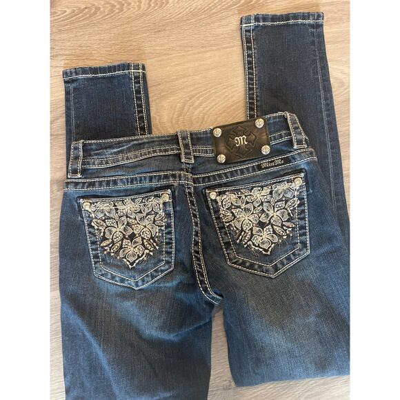 Miss Me Denim - Miss Me size 26 Signature Cudded Skinny jeans